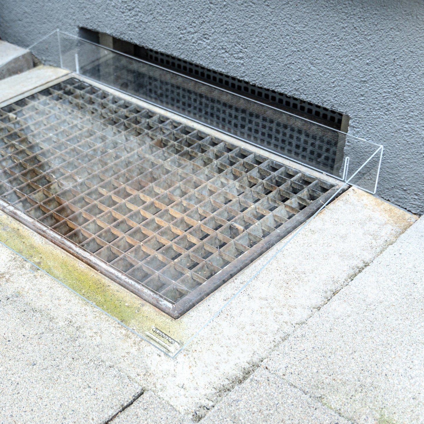 Lichtschachtabdeckung – Schutz mit Durchblick